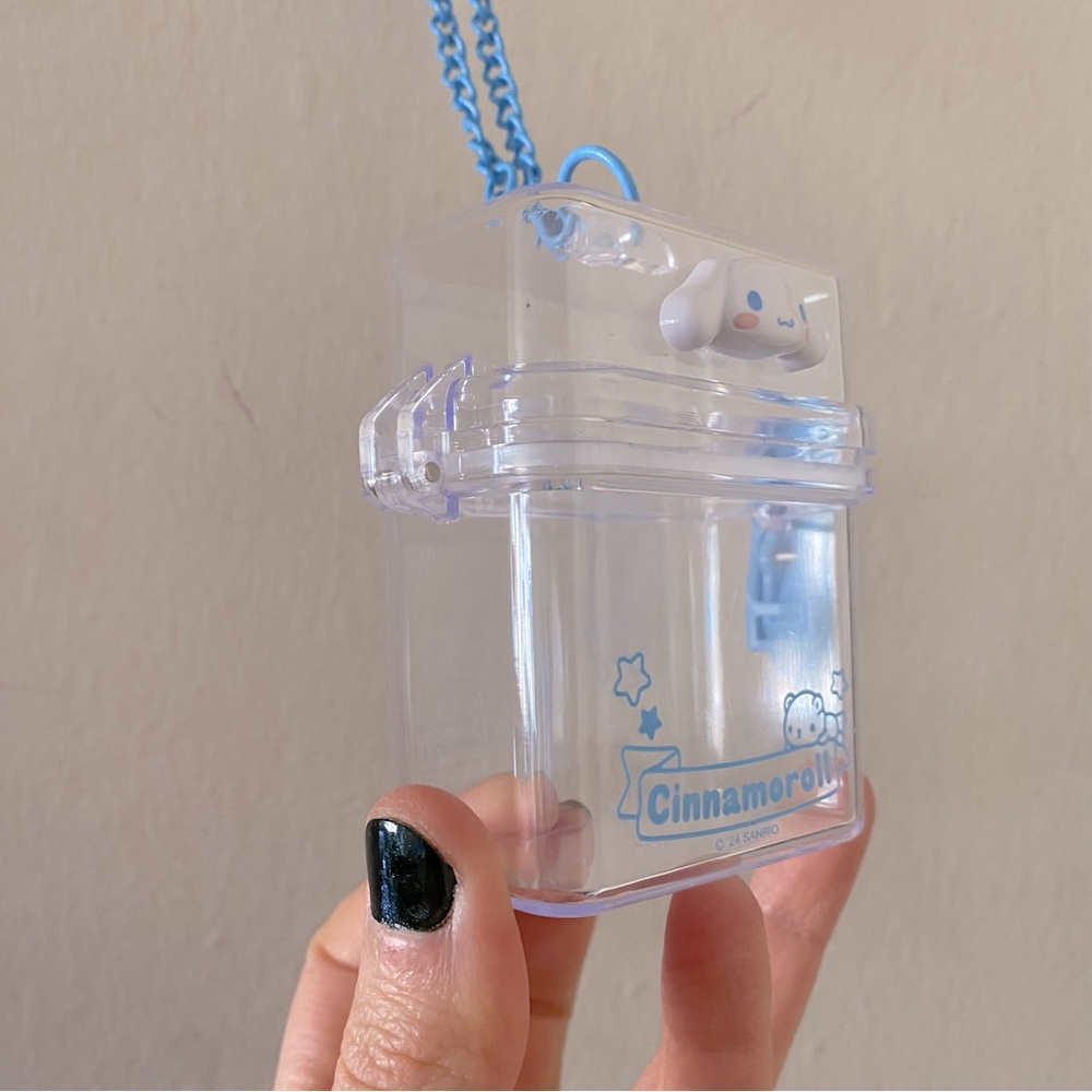 Sanrio Cinnamoroll Small Clear Keychain Case - Picture 5 of 5